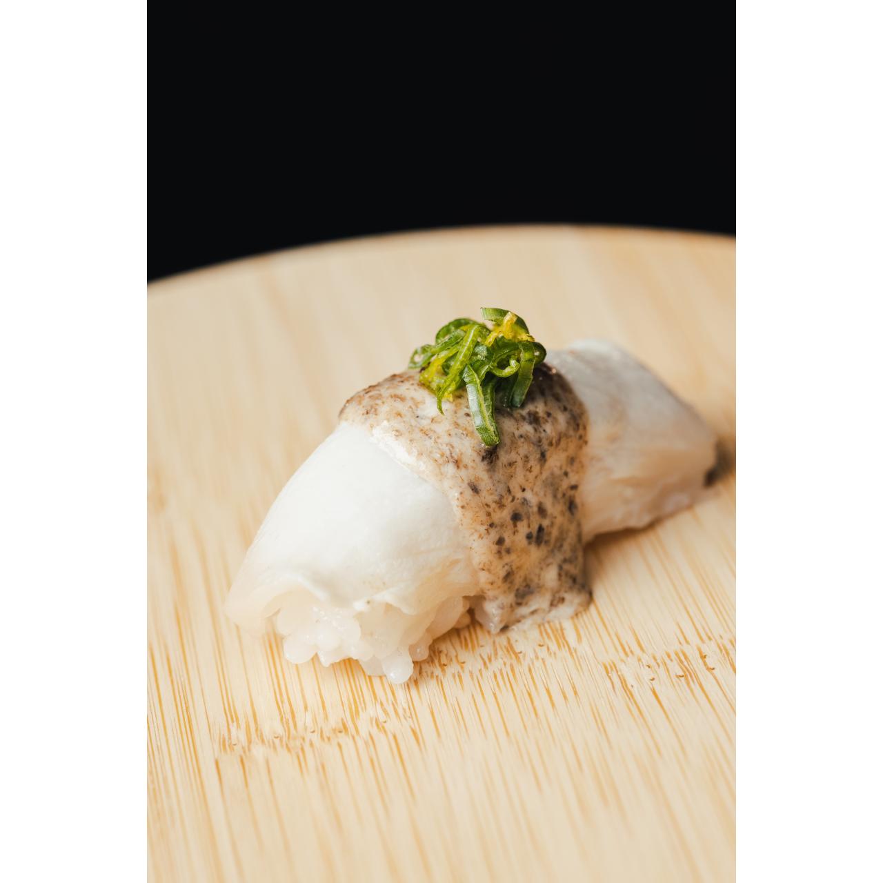 Nigiri de pez mantequilla Shin´ yu
