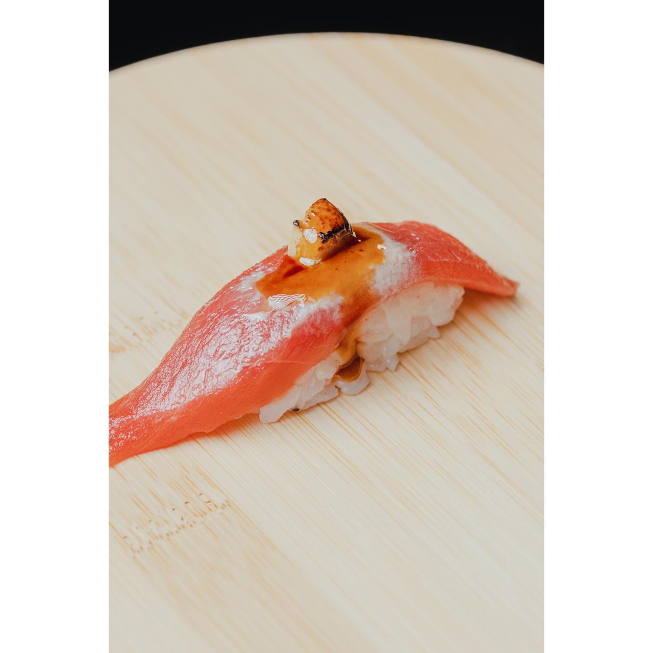 Nigiri de atún rojo Shin´ yu